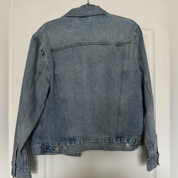 Levi’s Ex m-Boyfriend Trucker Jean Jacket - Picture 4 of 4